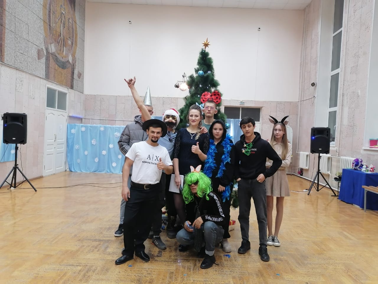 В ряженском СДК Матвеево-Курганского района «РазДРАКОНили танцпол»