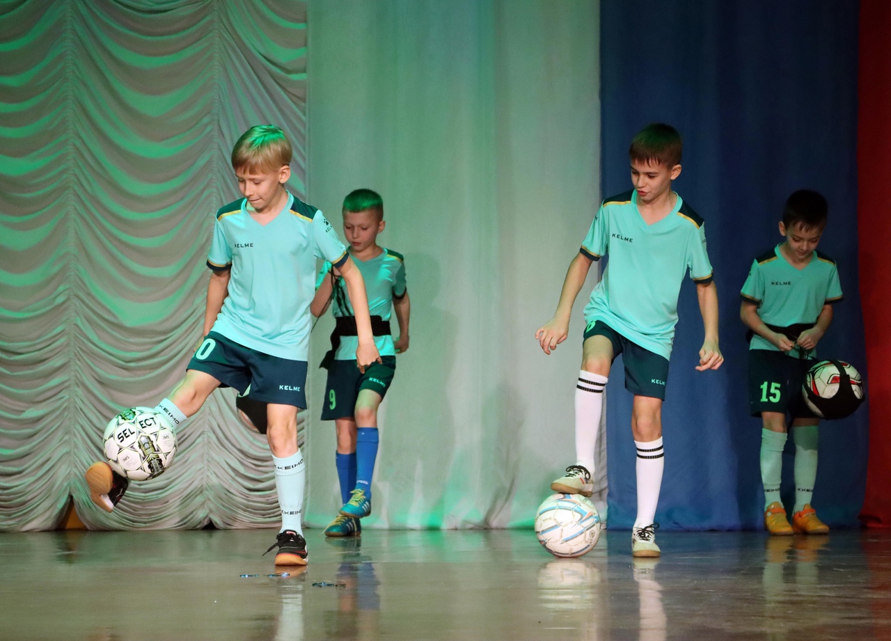  В Матвеево-Курганском районном Доме культуры состоялся фестиваль спорта «В здоровом теле – здоровый дух».
