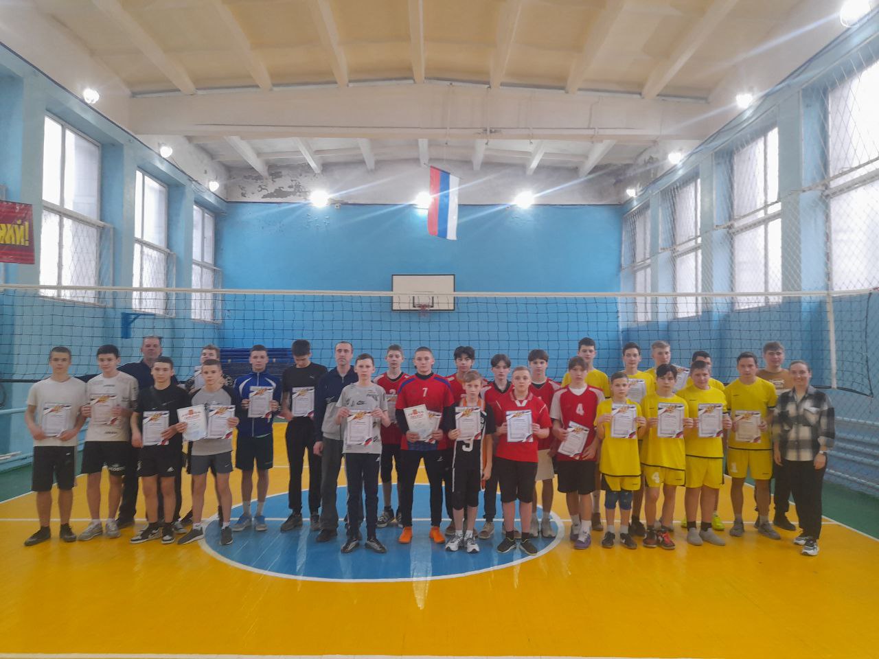В Матвеево-Курганском районе прошли соревнования по волейболу