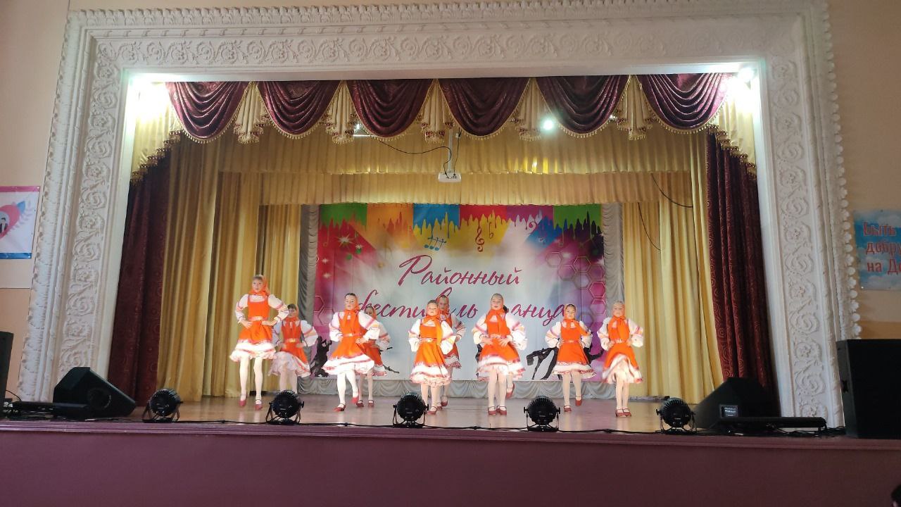 27 апреля в Анастасиевском СДК прошел фестиваль-конкурс «Миусский каблучок»