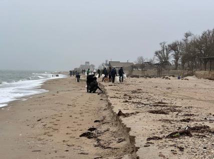 Зафиксирован выброс мазута в Азовское море